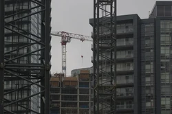 公路路面工程专业承包资质标准